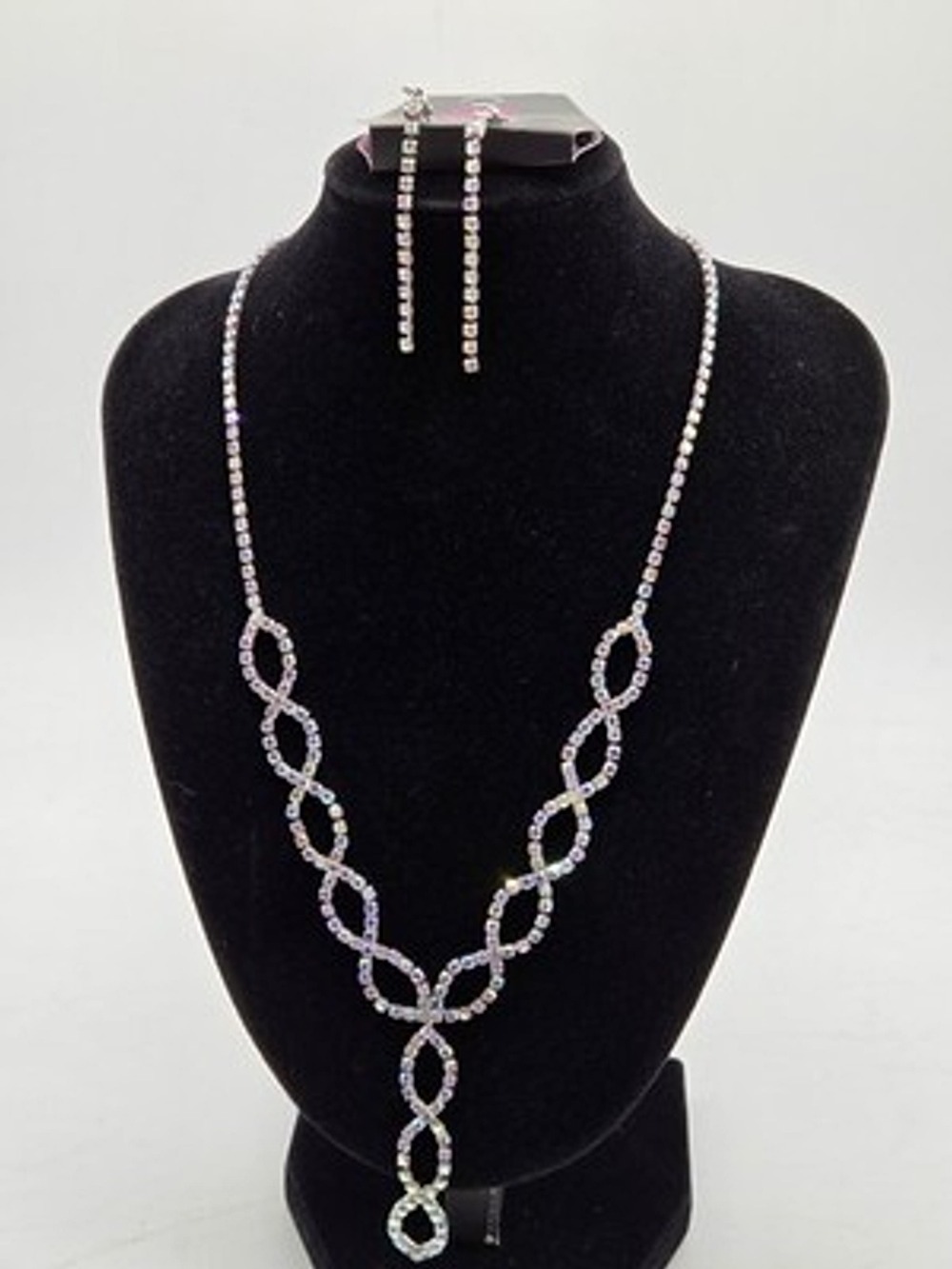 NWT Paparazzi AB Rhinestone Infinity Y Necklace & Earings Set Silver Iridescent